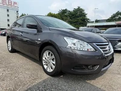 Nissan Sylphy 2015, 90000 км, за 25800 CNY