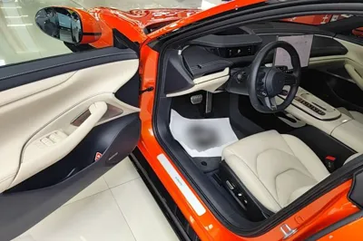 Xiaomi Auto SU7 2024, 12000 км, за 262576.22 CNY - фото 18