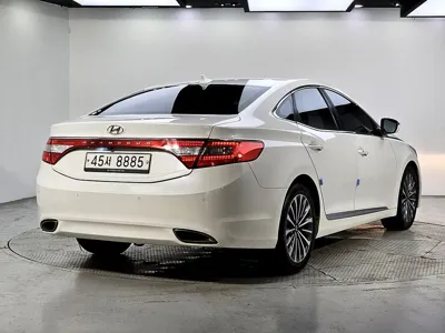 Hyundai Grandeur 2012, 116779 км, за 3990000 KRW