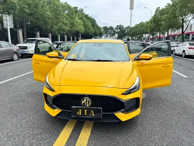 MG MG5 2021, 53000 км, за 39800 CNY