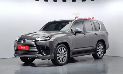 Lexus LX · 2025 год