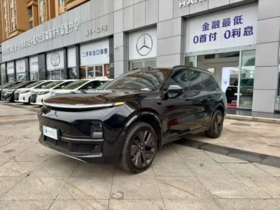 Li Auto Li L9 · 2023 год