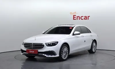 Mercedes-Benz E-Class · 2022 год
