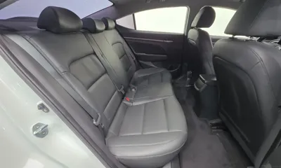 Hyundai Avante 2017, 139613 км, за 6600000 KRW - фото 20
