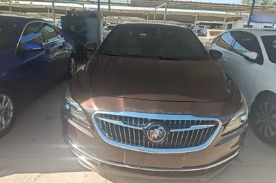 Buick LaCrosse 2016, 97899 км, за 72269.21 CNY