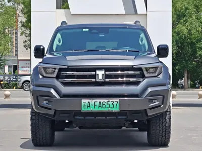 Tank Tank 400 New Energy 2023, 26000 км, за 212800 CNY