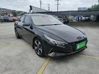 Hyundai Elantra 2021, 87500 км, за 51300 CNY