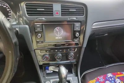 Volkswagen Golf 2018, 118200 км, за 56579.5 CNY - фото 14
