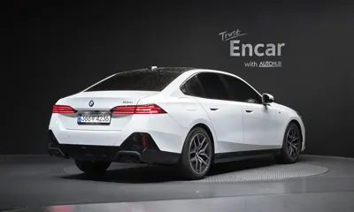 BMW 5-Series 2025, 8667 км, за 68900000 KRW
