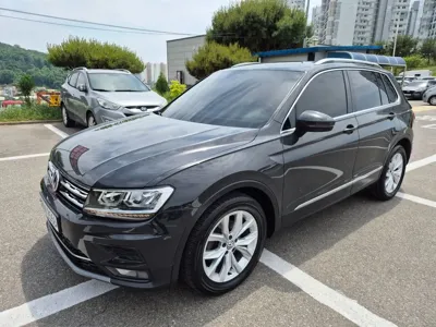 Volkswagen Tiguan 2018, 102800 км, за 18500000 KRW