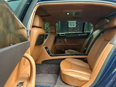 Bentley Flying Spur 2012, 66000 км, за 350000 CNY - фото 9