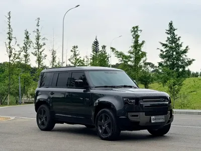 Land Rover Defender 2026, 3000 км, за 738000 CNY - фото 3