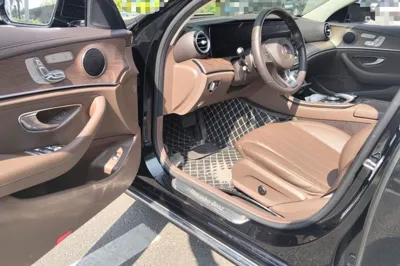 Mercedes-Benz E-Class 2018, 126400 км, за 174768.99 CNY - фото 19