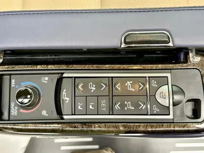 Mercedes-Benz V-Class 2018, 116800 км, за 149800 CNY - фото 13