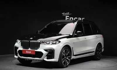 BMW X7 · 2022 год
