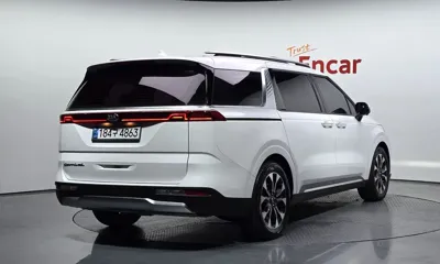 Kia Canival 2021, 123470 км, за 22000000 KRW