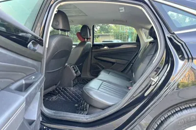 Volkswagen Passat 2020, 30800 км, за 87872 CNY - фото 30