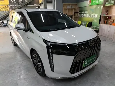 GAC Motor 传祺E8 PHEV 2024, 23600 км, за 145000 CNY