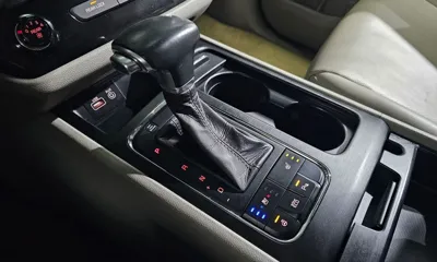 Kia Canival 2017, 201358 км, за 6700000 KRW - фото 9