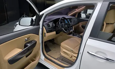 Kia Canival 2017, 174971 км, за 7900000 KRW - фото 11