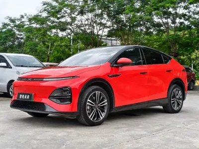 Xpeng G6 · 2023 год
