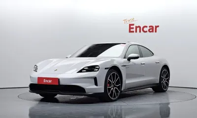Porsche Taycan · 2025 год