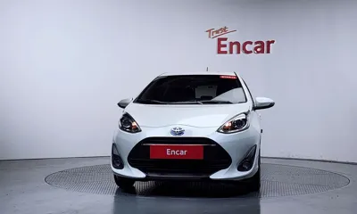 Toyota Prius 2019, 103005 км, за 11100000 KRW