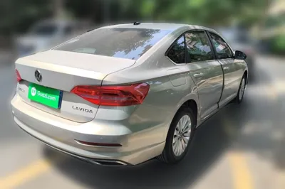 Volkswagen Lavida 2021, 13500 км, за 67068.76 CNY - фото 4
