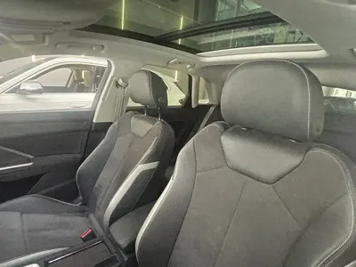 Audi Q3 2022, 36000 км, за 183800 CNY - фото 11