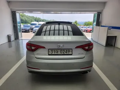 Hyundai Sonata 2017, 128000 км, за 7800000 KRW