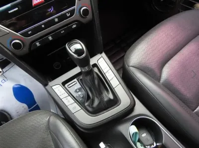 Hyundai Avante 2017, 132297 км, за 6200000 KRW - фото 14