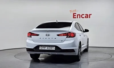 Hyundai Avante 2019, 24848 км, за 13800000 KRW