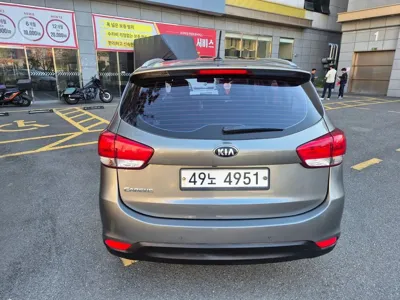 Kia Carens 2015, 40700 км, за 9900000 KRW