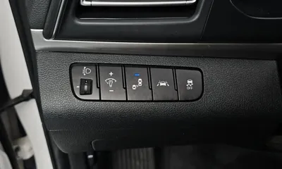 Hyundai Avante 2019, 222715 км, за 99990000 KRW - фото 18