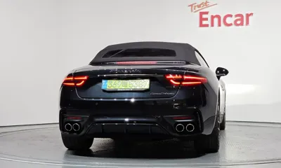 Maserati Gran Cabrio 2024, 18312 км, за 190000000 KRW