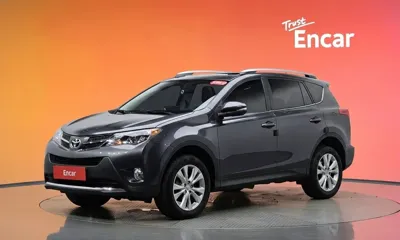 Toyota RAV4 · 2015 год