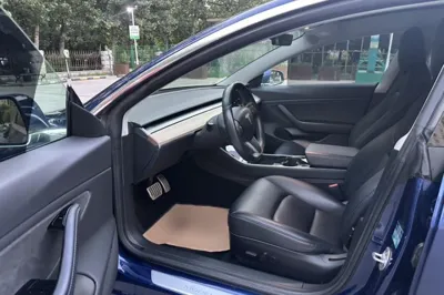 Tesla Model 3 2019, 101300 км, за 144742.36 CNY - фото 26