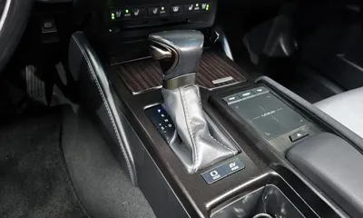 Lexus ES 2021, 100668 км, за 36000000 KRW - фото 9