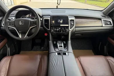 Honda UR-V 2017, 96800 км, за 114212.68 CNY - фото 9