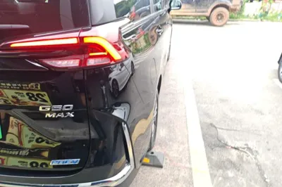 SAIC MAXUS Maxus G50 PHEV 2025, 3500 км, за 106245.46 CNY - фото 7