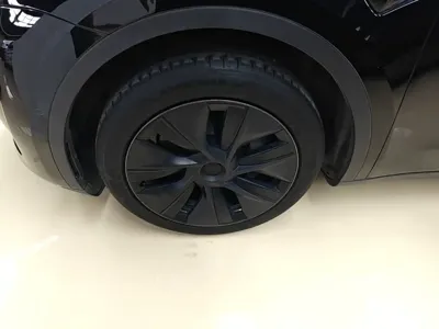 Tesla Model Y 2023, 74100 км, за 163400 CNY - фото 23