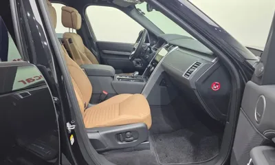 Land Rover Discovery 2024, 15661 км, за 71000000 KRW