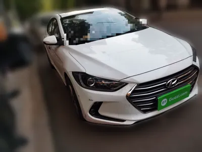 Hyundai Elantra (6th Generation 2016, 50599 км, за 40706.24 CNY