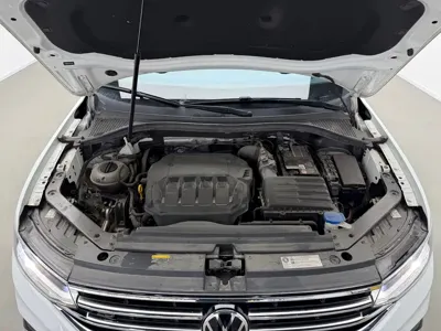 Volkswagen Tiguan L 2023, 18100 км, за 125800 CNY - фото 9