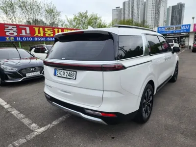 Kia Canival 2021, 83000 км, за 28500000 KRW