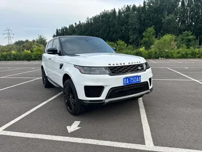 Land Rover Sport 2019, 90000 км, за 299800 CNY