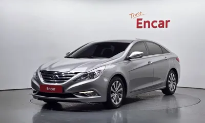 Hyundai Sonata · 2013 год