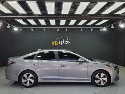 Hyundai Sonata 2016, 52000 км, за 9500000 KRW - фото 19