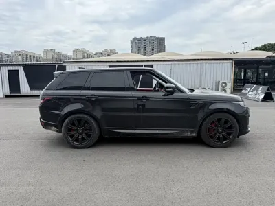 Land Rover Sport 2021, 85000 км, за 425000 CNY