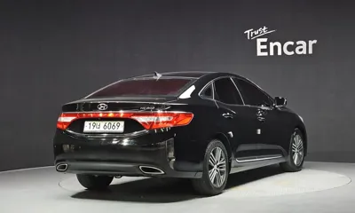 Hyundai Grandeur 2014, 105793 км, за 4500000 KRW